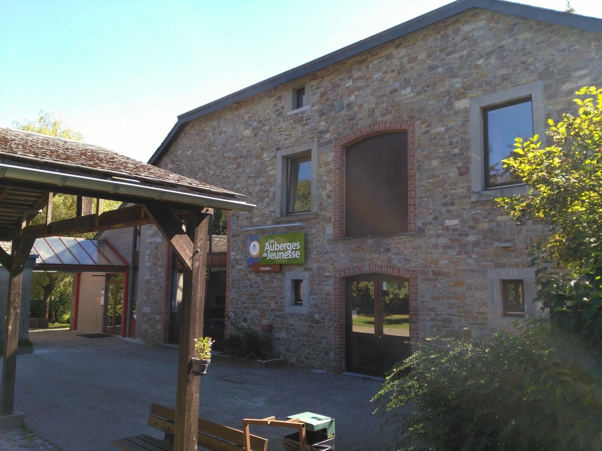 Auberge De Jeunesse De La Roche - Champlon Tenneville Экстерьер фото