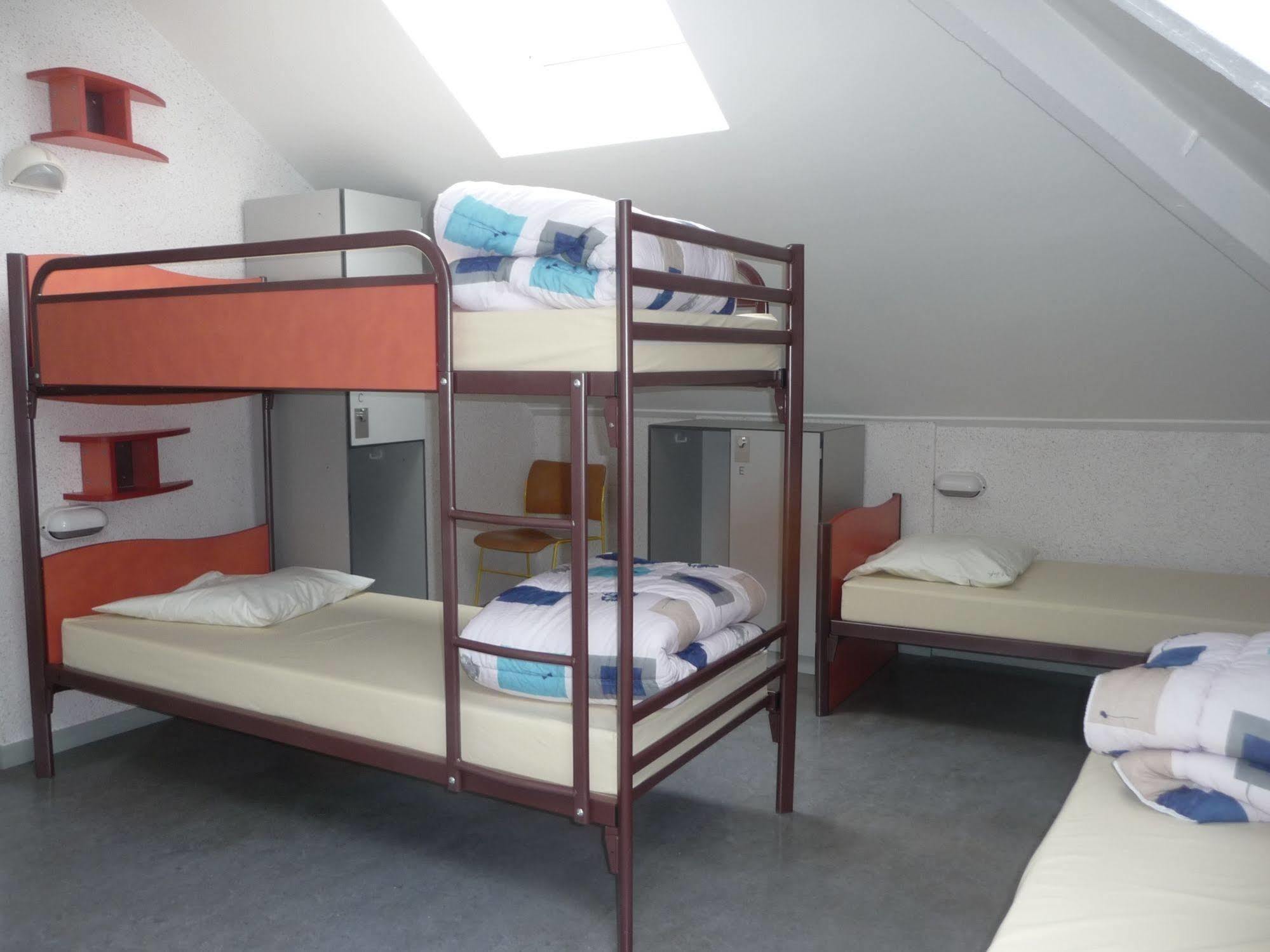 Auberge De Jeunesse De La Roche - Champlon Tenneville Экстерьер фото